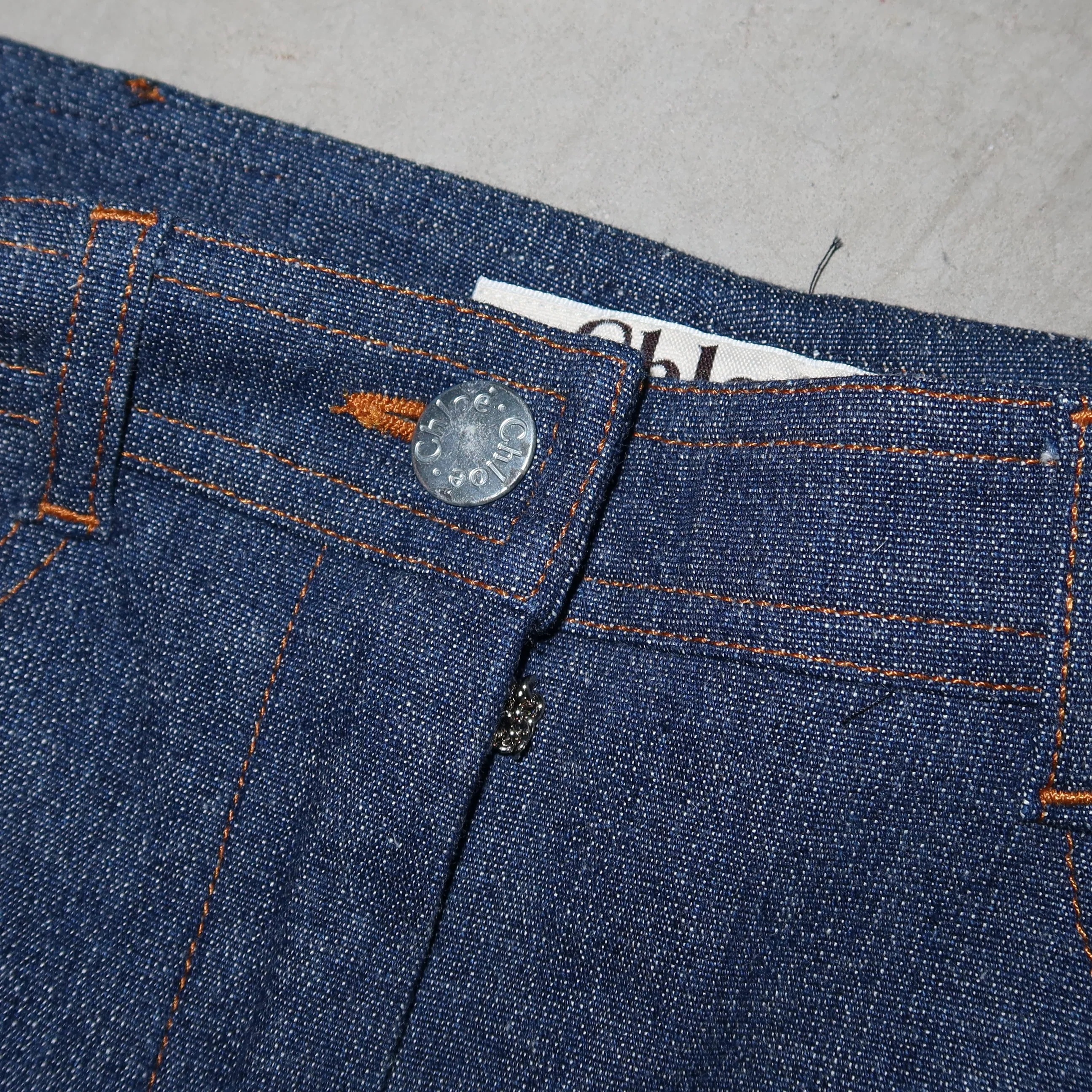 Chloé AW2001 Dark Wash Jeans - Image 9