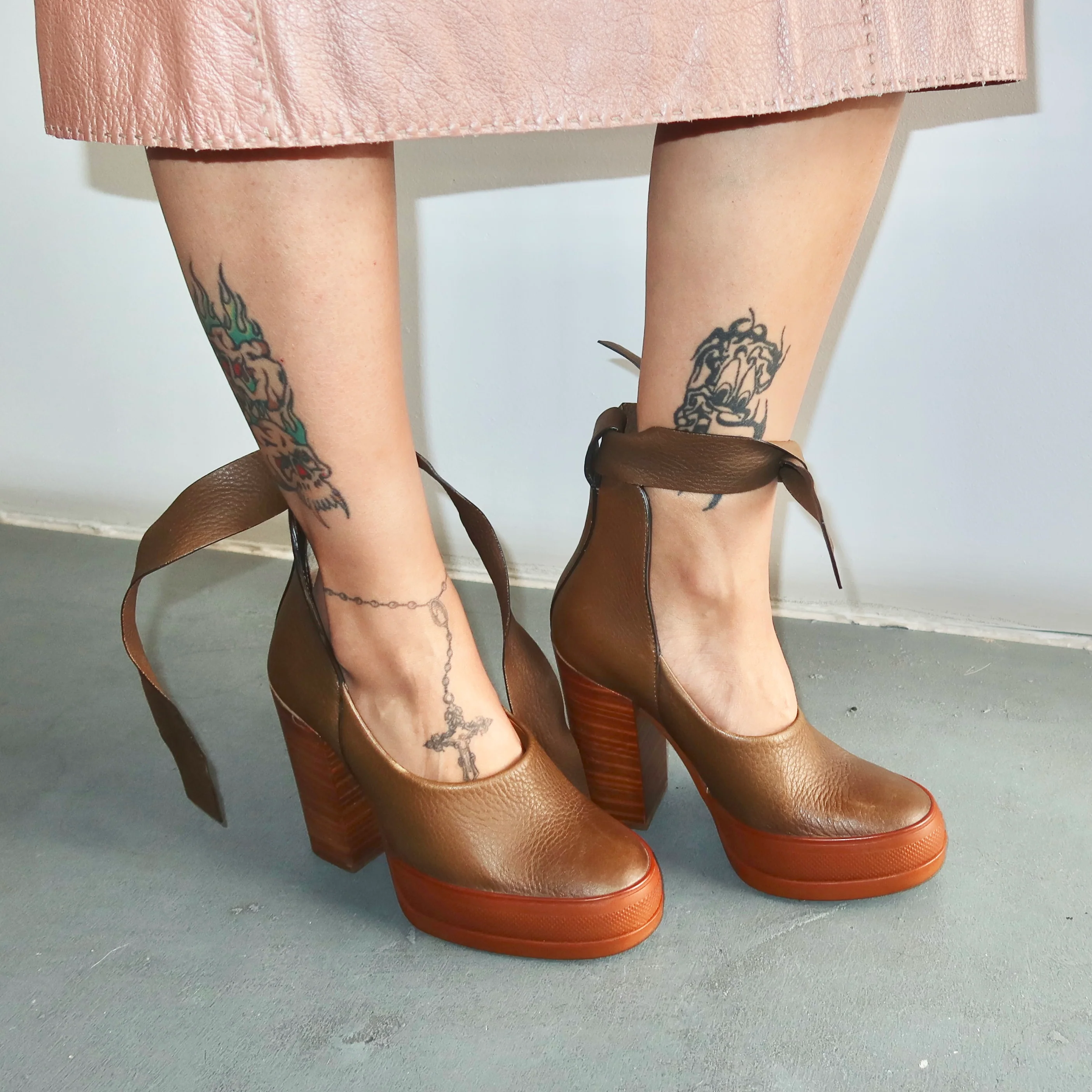 Chloé Pre-Fall 2014 Leather Wrap Heels (37.5) - Image 4