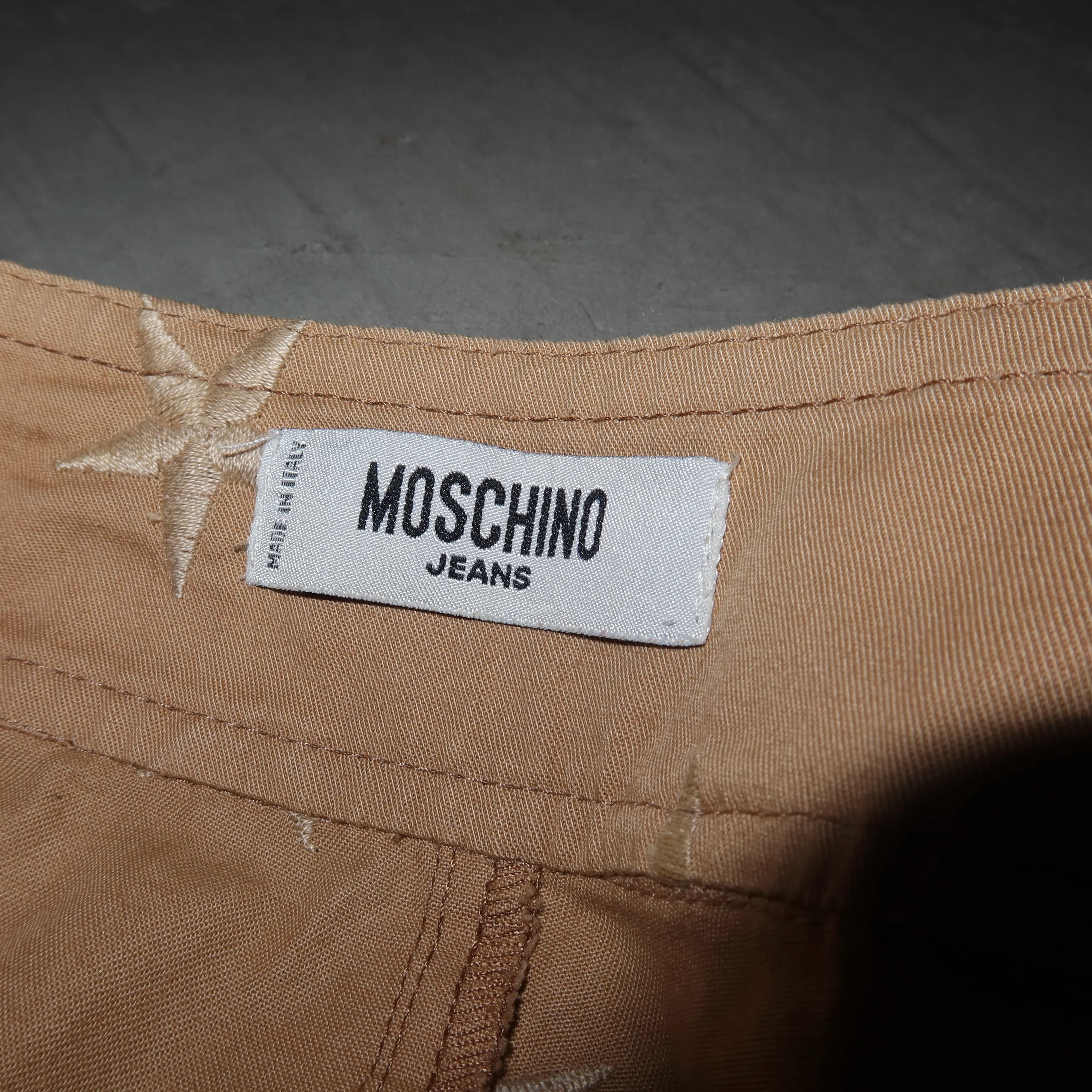 Moschino Star Print Capris - Image 4